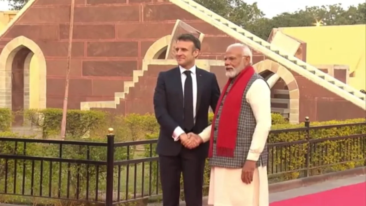 Emmanuel Macron and Narendra Modi meet at Jantar Mantar in Jaipur