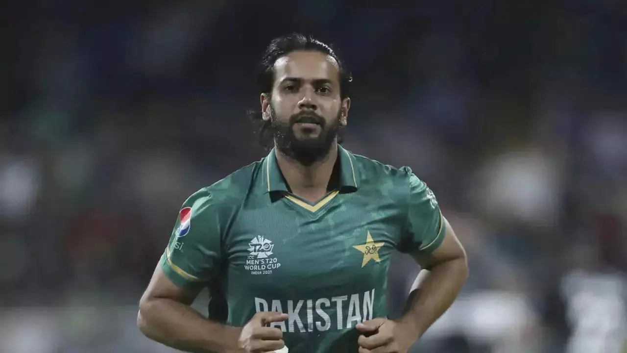 Imad Wasim’s omission from Pakistan team questioned by former players