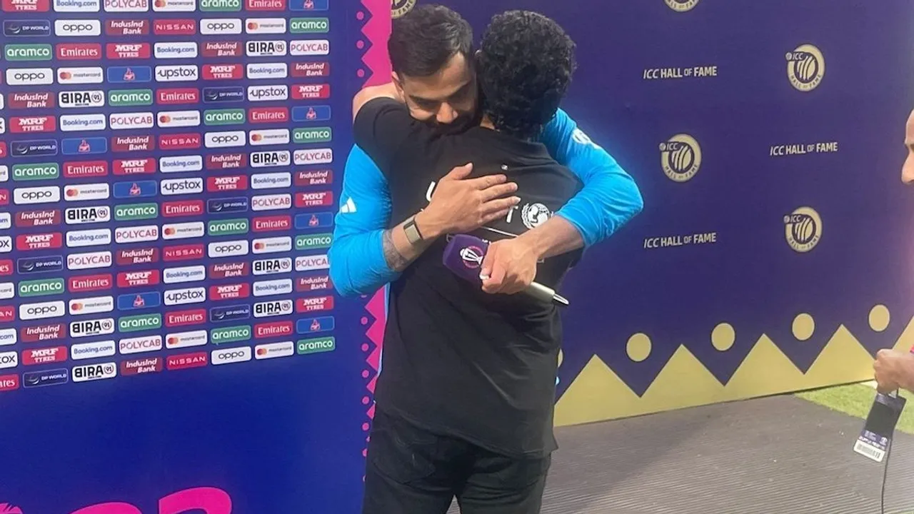 Sachin Tendulkar hugs Virat Kohli
