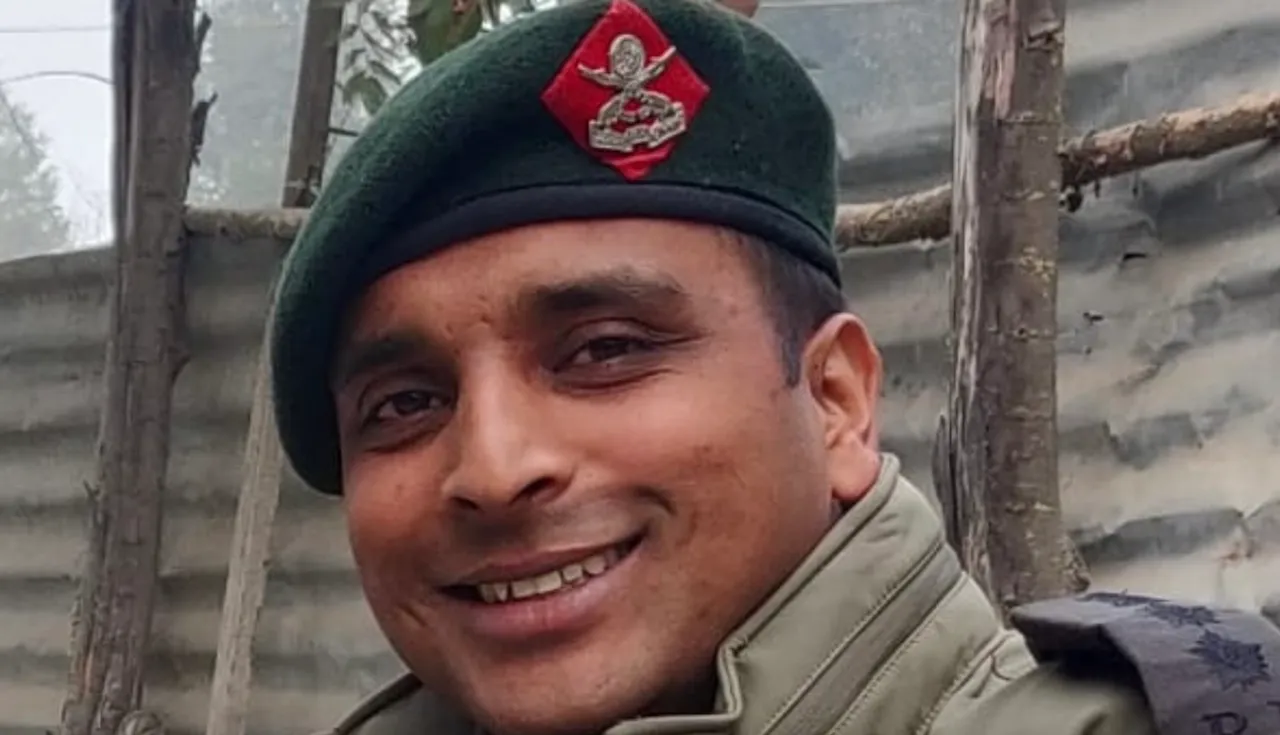 Colonel Manpreet Singh martyred in Anantnag encounter, police officer  critically injured