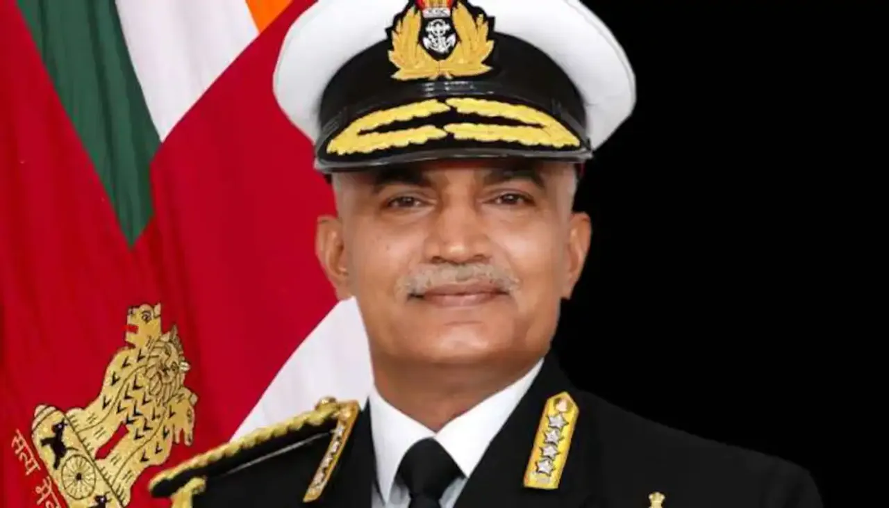 Navy chief begins 5-day visit to Japan