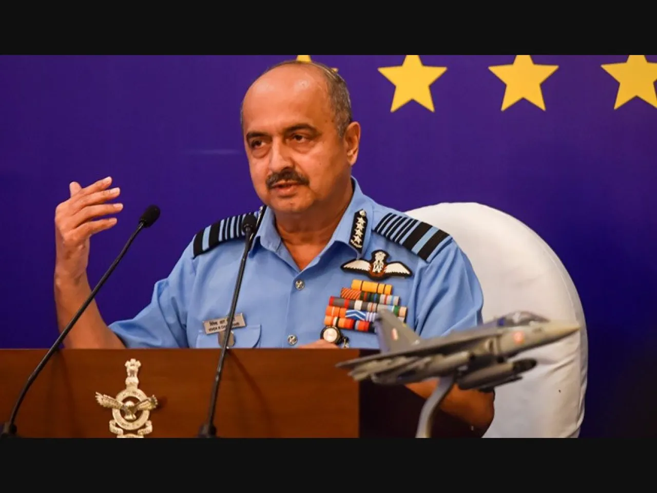 IAF chief embarks on 4-day visit to Sri Lanka