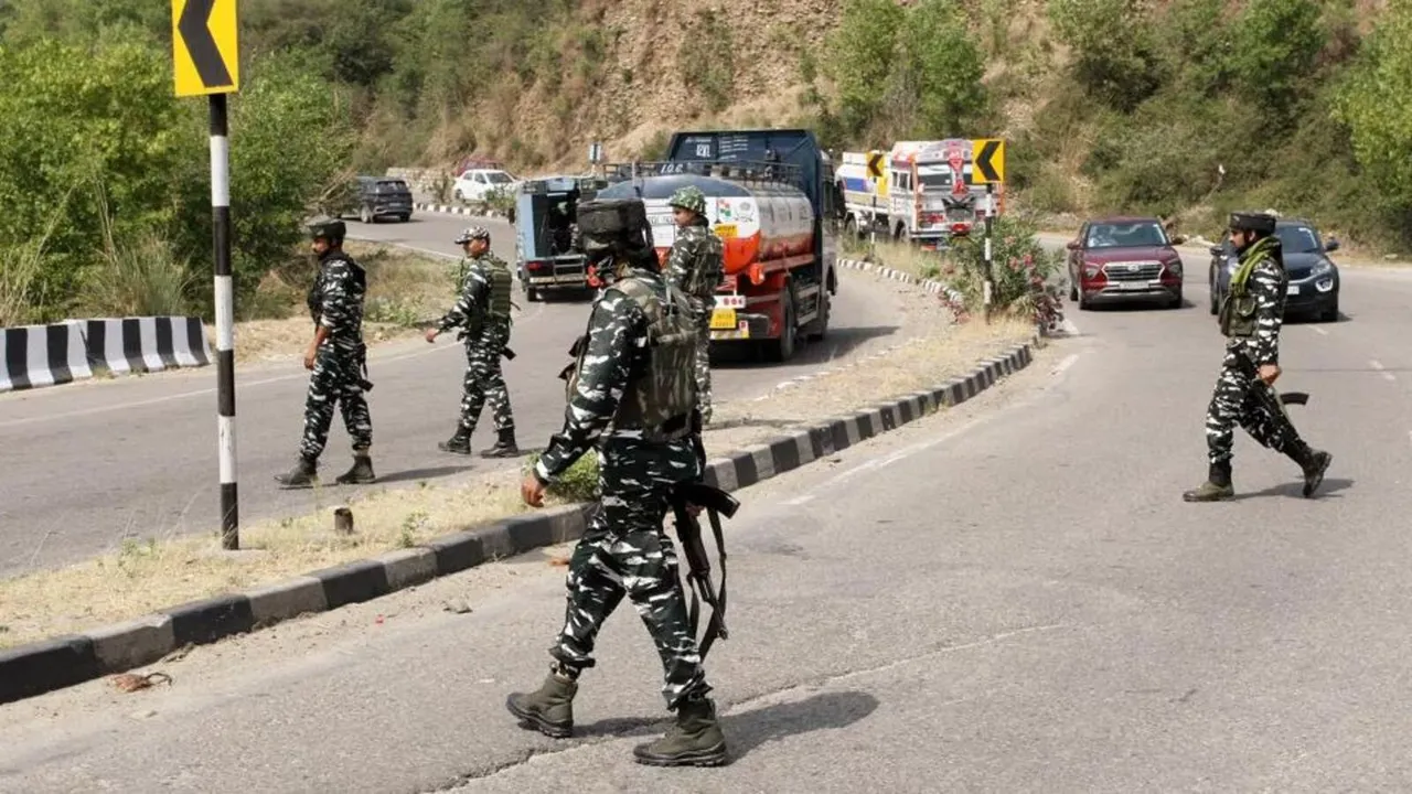 Explosive device Jammu Srinagar Highway.jpg
