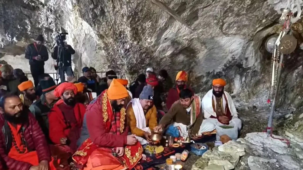 Amarnath Yatra ends, over 4.4 lakh pilgrims offer prayers this year