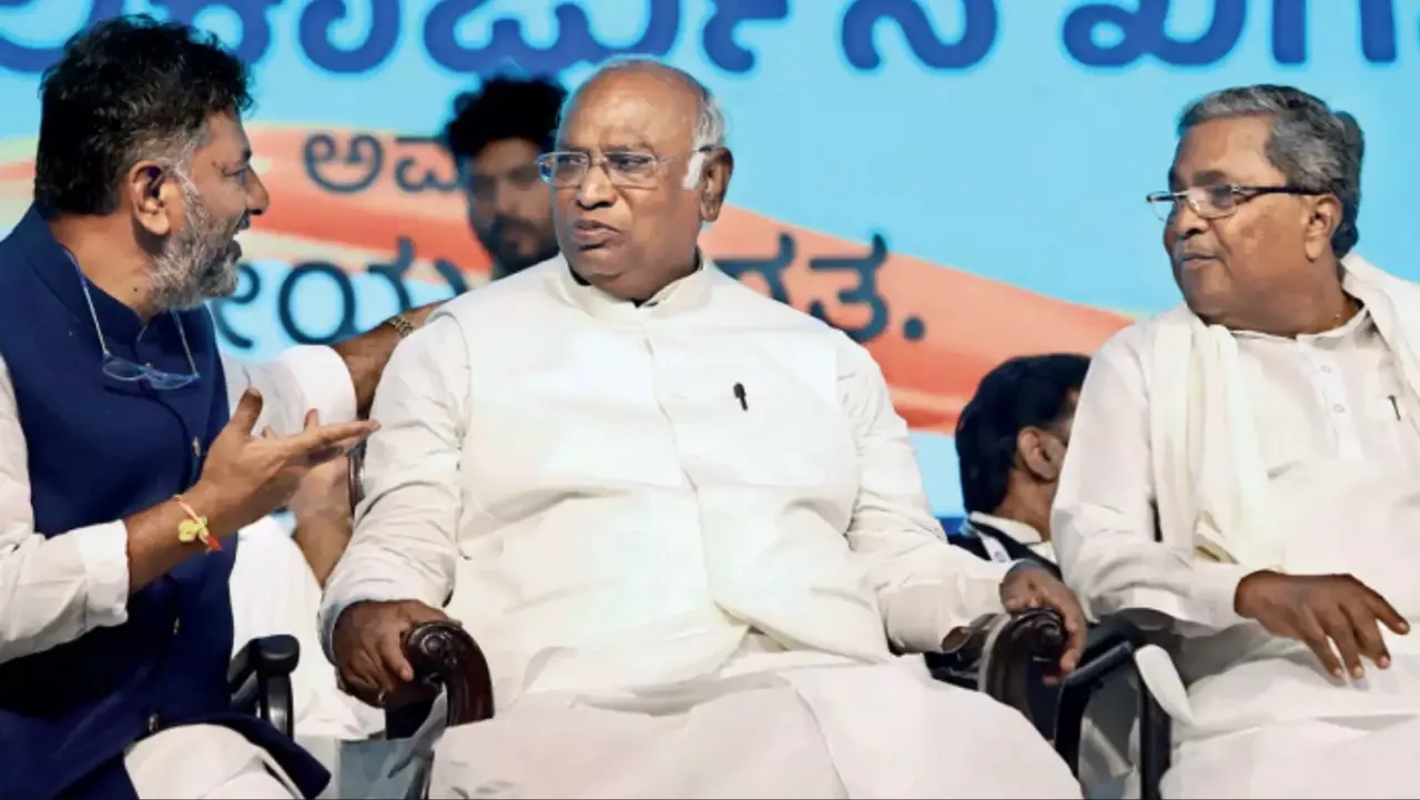 DK Shivakumar, Mallikarjun Kharge and Siddharamaiah