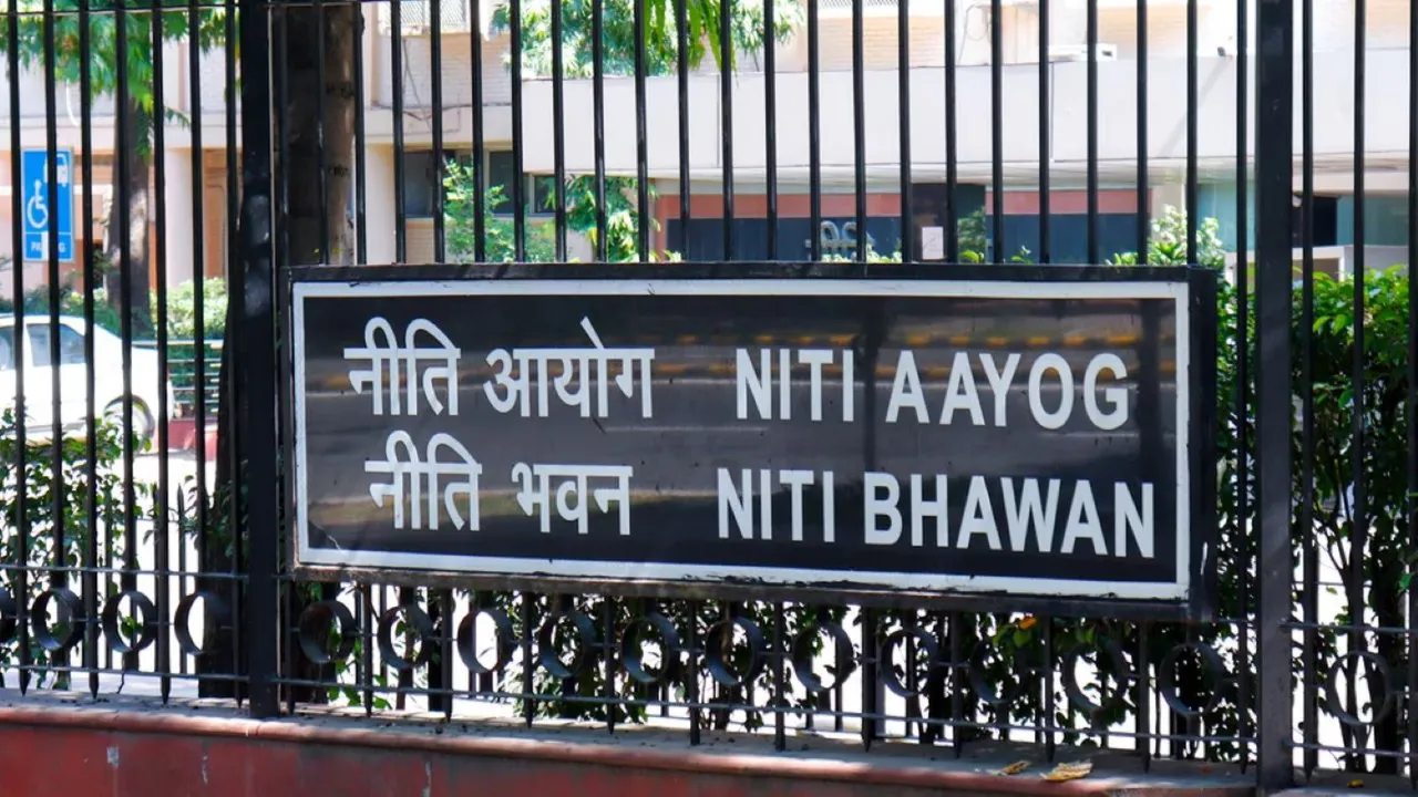 NITI Aayog pitches for tax reforms, mandatory saving plan, housing plan for elderly