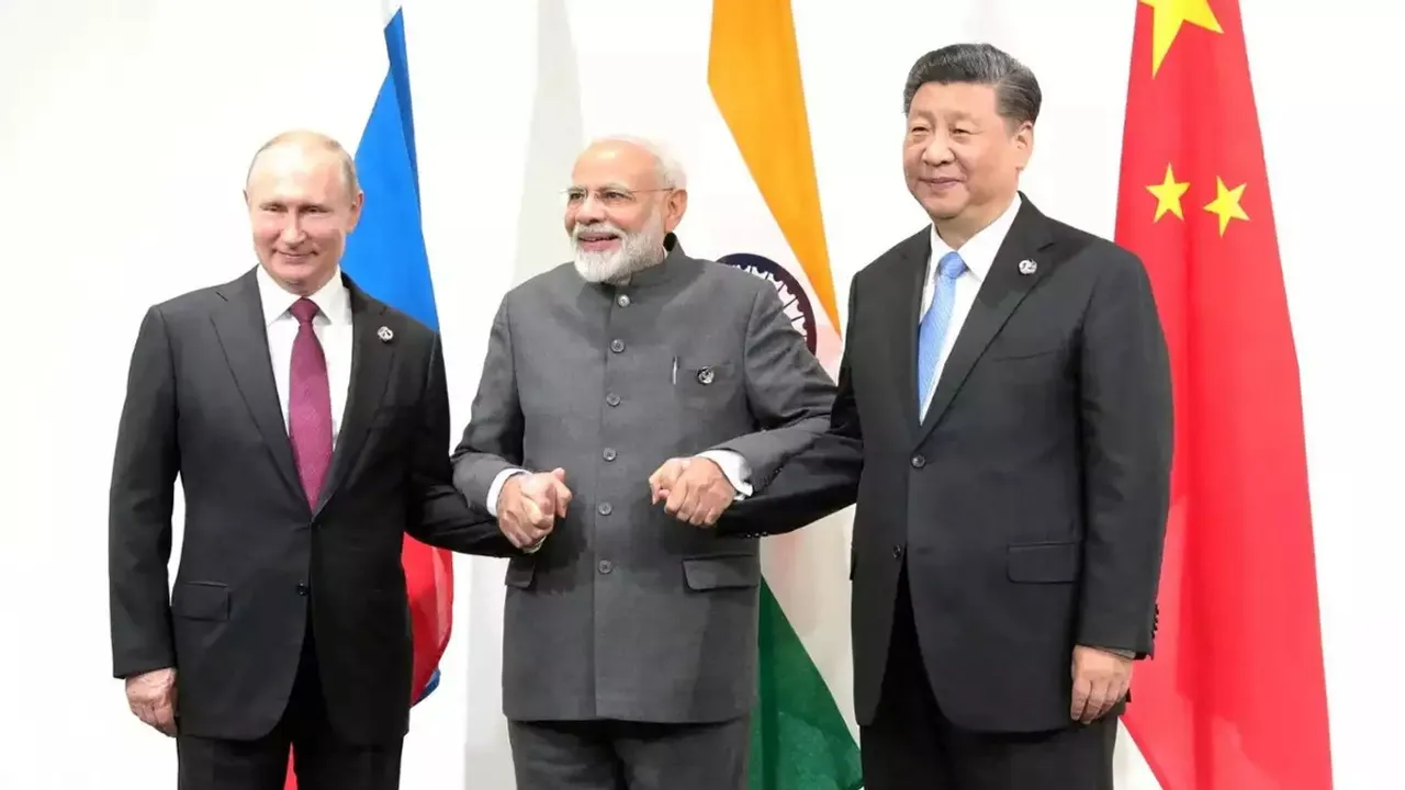 Putin Modi Xi G20.jpg