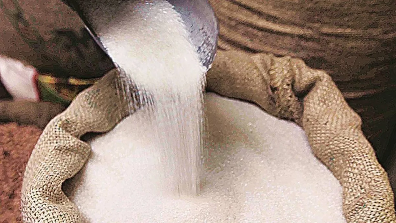 ISMA cuts sugar output by 3.5% to 328 lakh tonnes for 2022-23 marketing yr