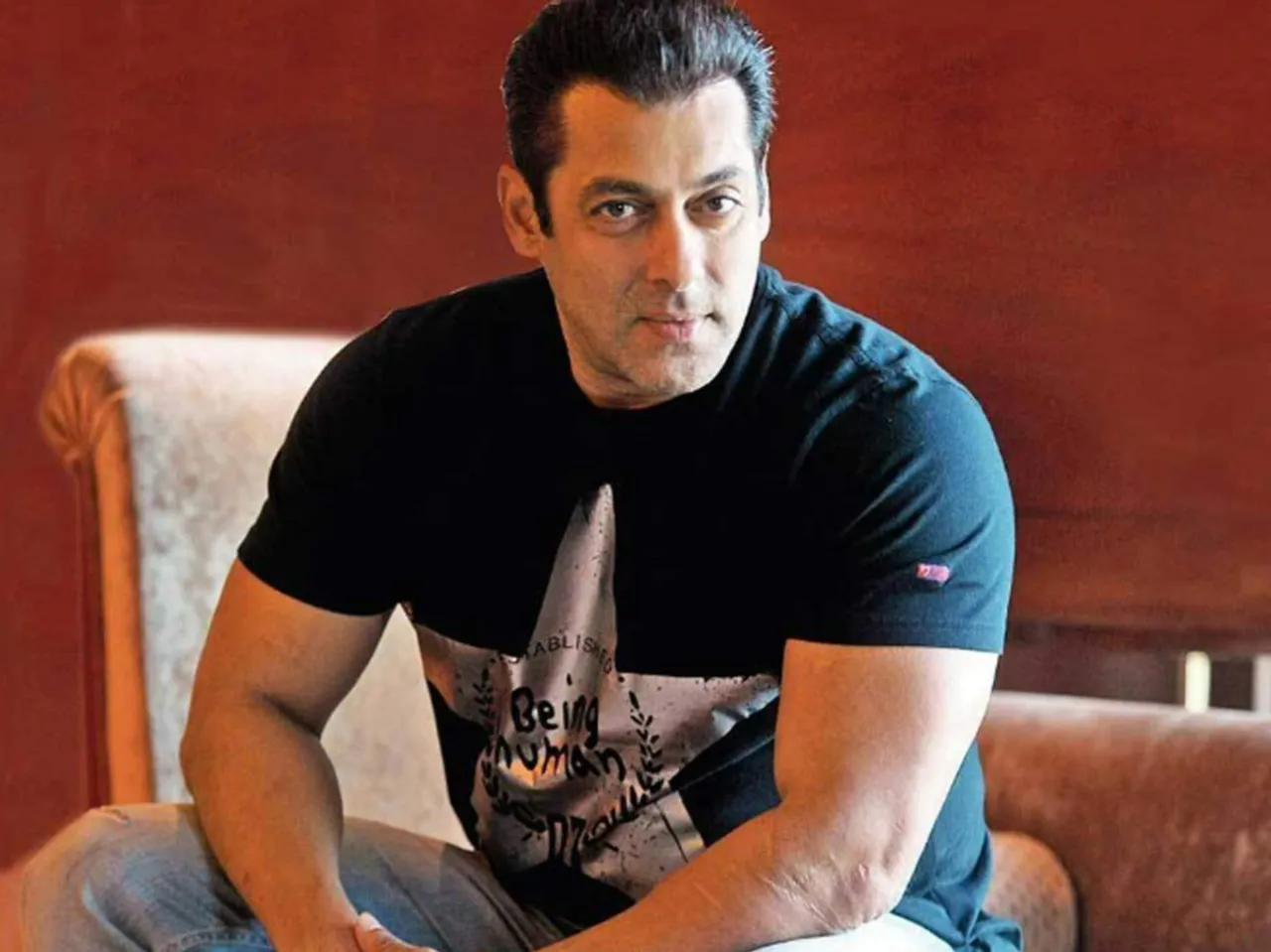 Mumbai Police issue LOC against Indian student in UK for sending threat mail to Salman Khan