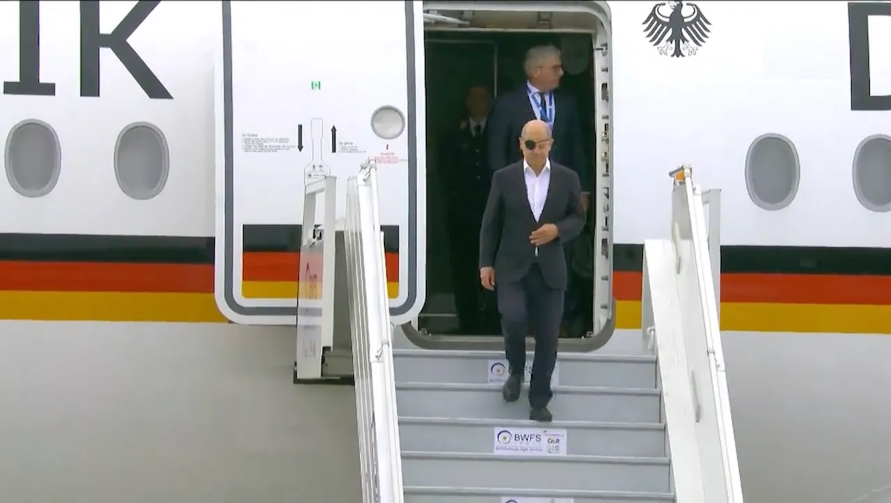German Chancellor Scholz, Brazilian President Lula arrive for G20 Summit