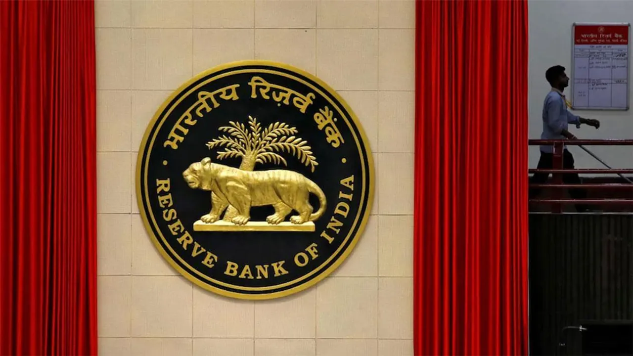 Reserve Bank of India asks banks to redouble recovery efforts