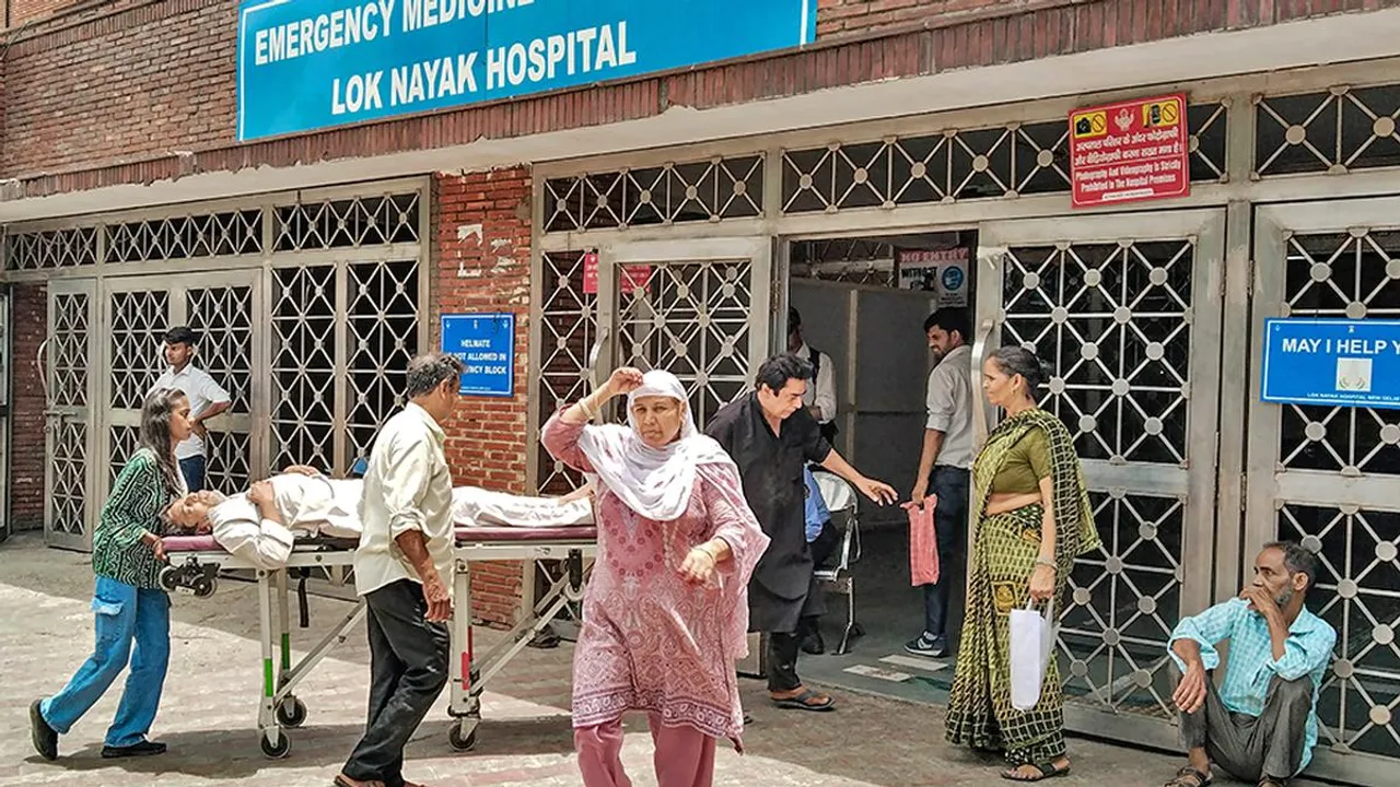 Patients being admitted due to heat stroke and exhaustion at LNJP hospital, in New Delhi on June 19, 2024