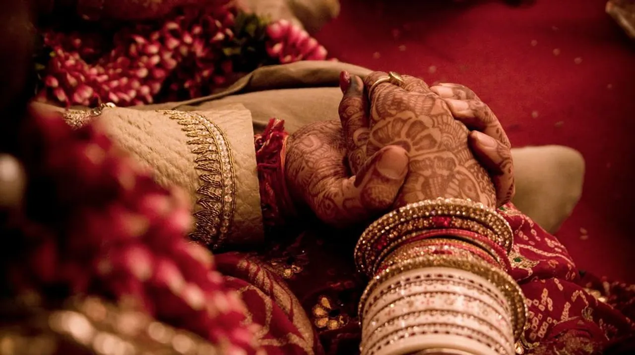 Indian-origin Sikh woman from Germany marries Pakistani man she met abroad in Punjab province