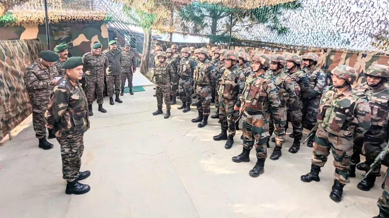 Northern Army Commander Upendra Dwivedi Rajouri