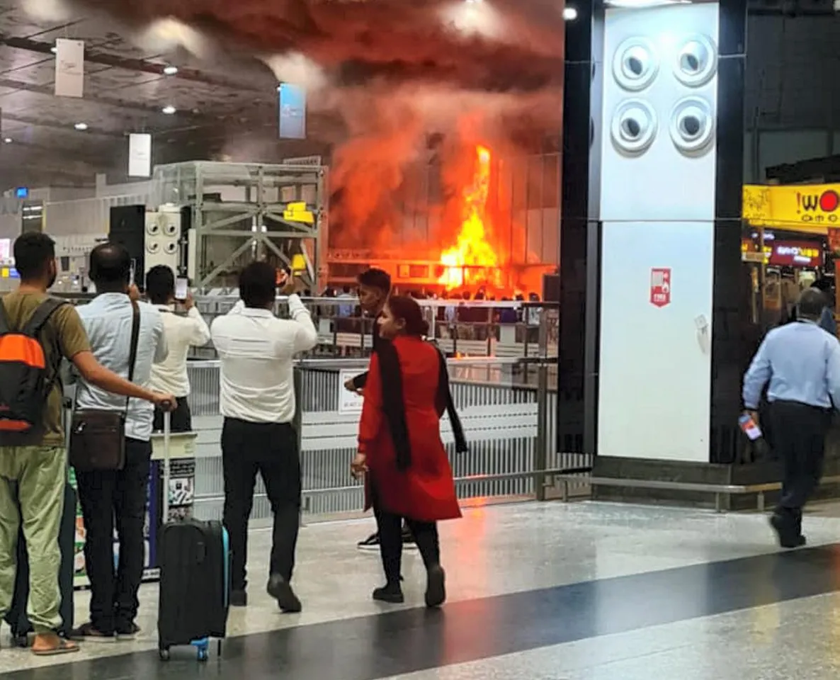 Fire Kolkata airport.jpg