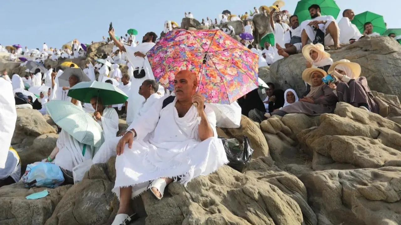 Saudi Arabia brutal heat during Hajj