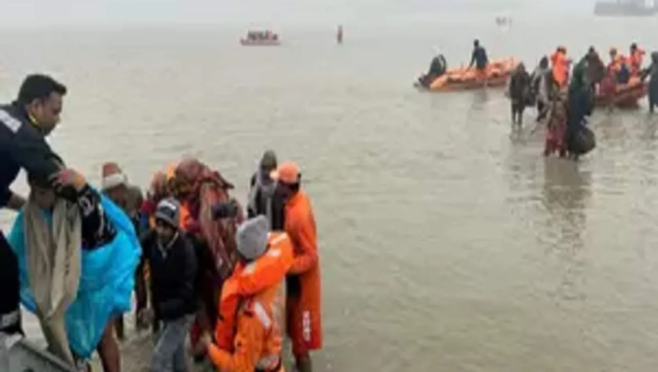 Ferry with 350 pilgrims returning from Gangasagar stuck in sandbar; Navy, Coastguard rescue pilgrims