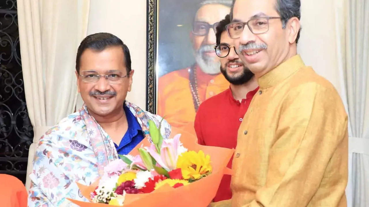 A file photo of Arvind Kejrwial with Uddhav Thackeray