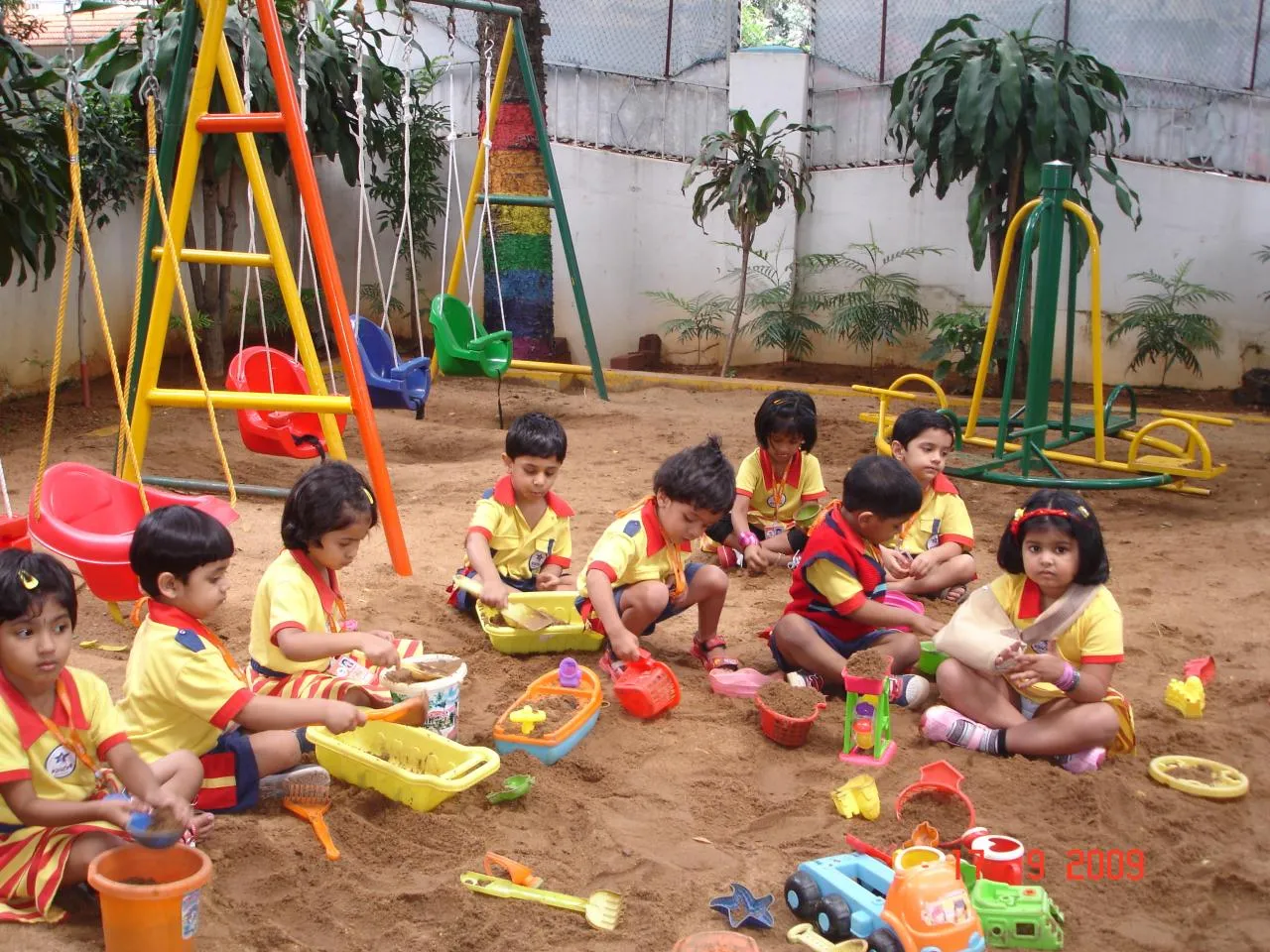 Parents forcing children below 3 years to attend preschool are committing an illegal act: Gujarat HC