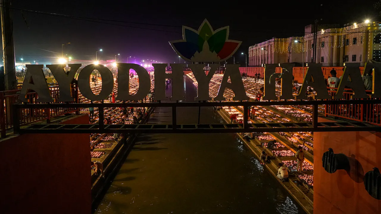Over 22 lakh 'diyas' light up Ayodhya as Deepotsav sets world record