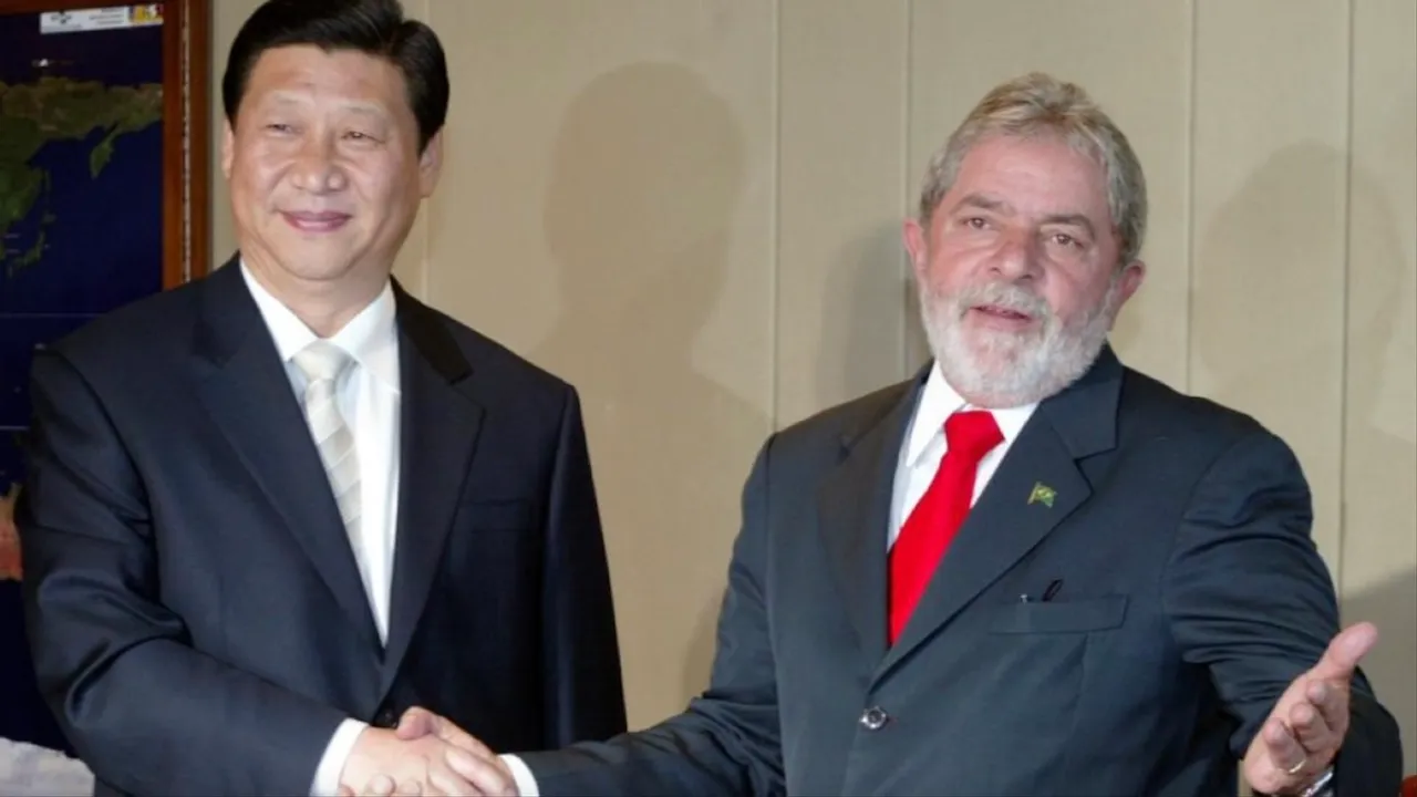 Luiz In cio Lula da Silva and Xi Jinping
