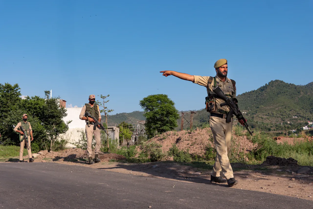 Security personnel during a cordon and search operation near the Line of Control in Mendhar area of Poonch district