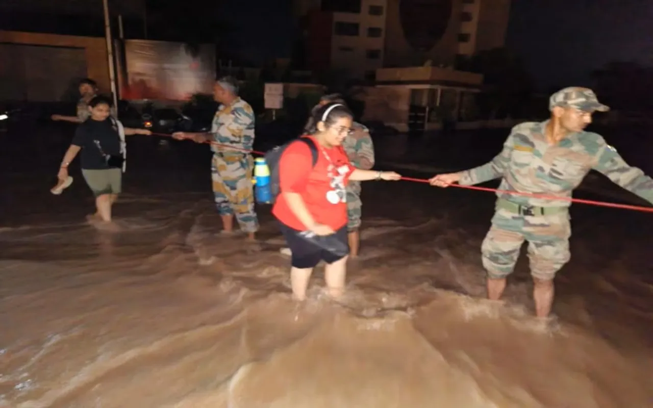 Chaman Vatika Gurukul Ambala Flood.jpg
