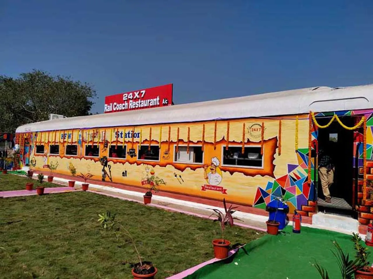 Rail-Coach restaurant to be set up at two Bengaluru railway stations by Oct
