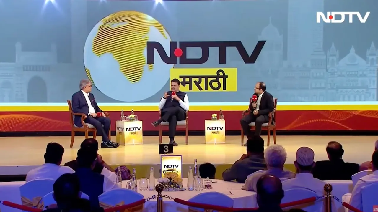 Sanjay Pugalia and Devendra Fadnavis at the launch of NDTV Marathi on May 1, 2024