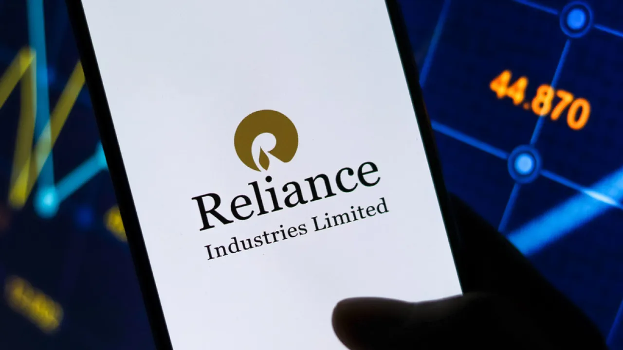 Reliance names V Srikanth as new CFO