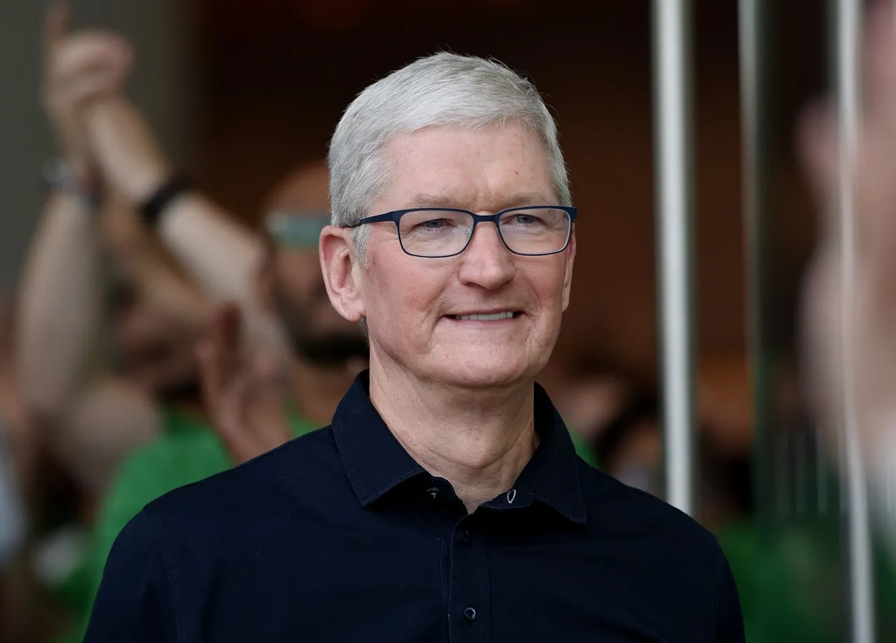 Apple India Dec qtr revenue hits record high on strong iPhone sales: Tim Cook