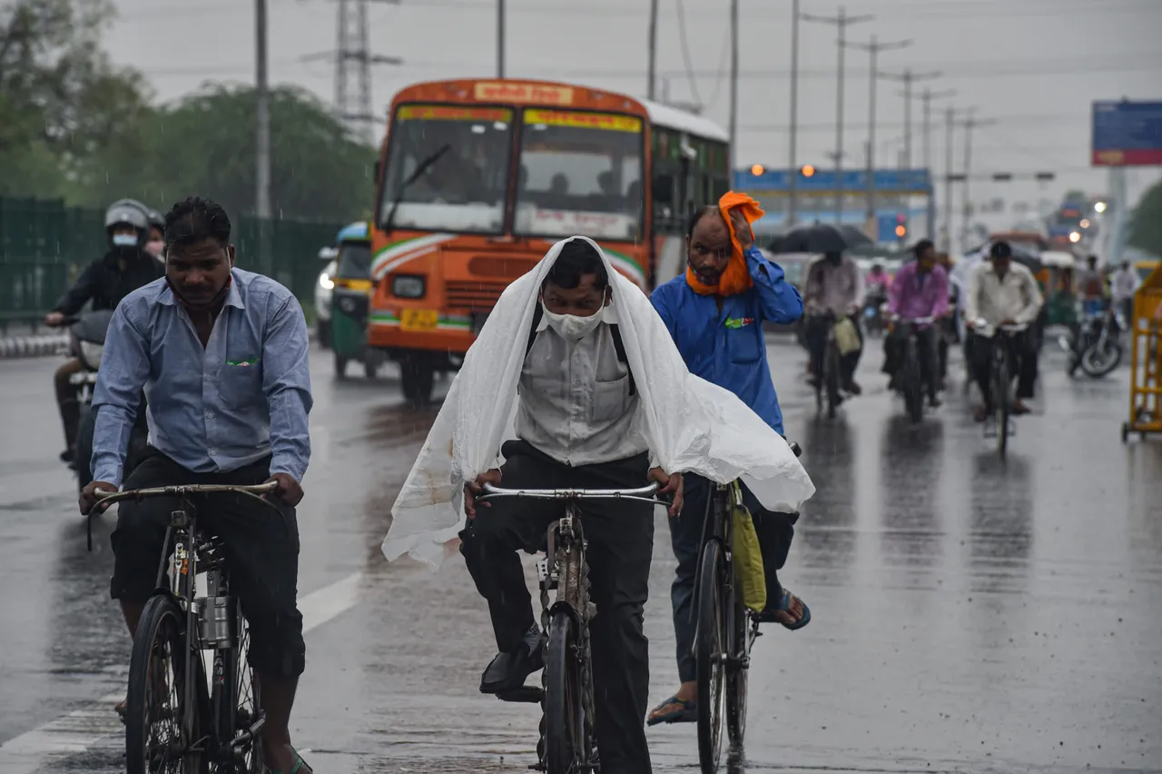 Rain drenches parts of Delhi
