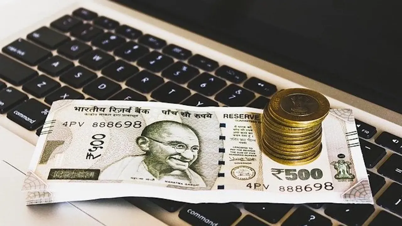 Salary Wage Money Rupee Investment Mutual Fund
