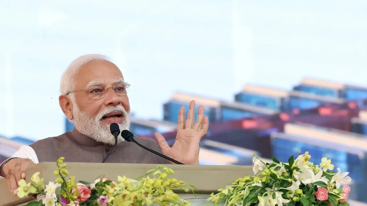 PM Modi launches second Kashi Tamil Sangamam