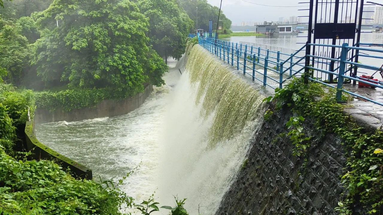 Powai lake started overflowing on Monday morning due to heavy rainfall