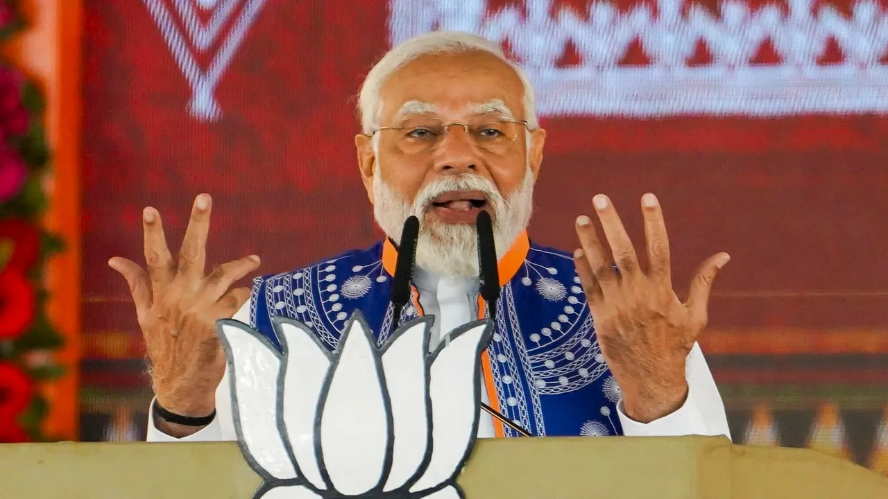 Prime Minister Narendra Modi addresses the 'Janjatiya Sammelan' in Jhabua, Madhya Pradesh