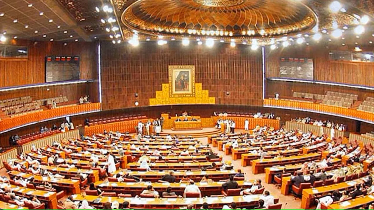 Pakistan's newly-elected National Assembly begins inaugural session