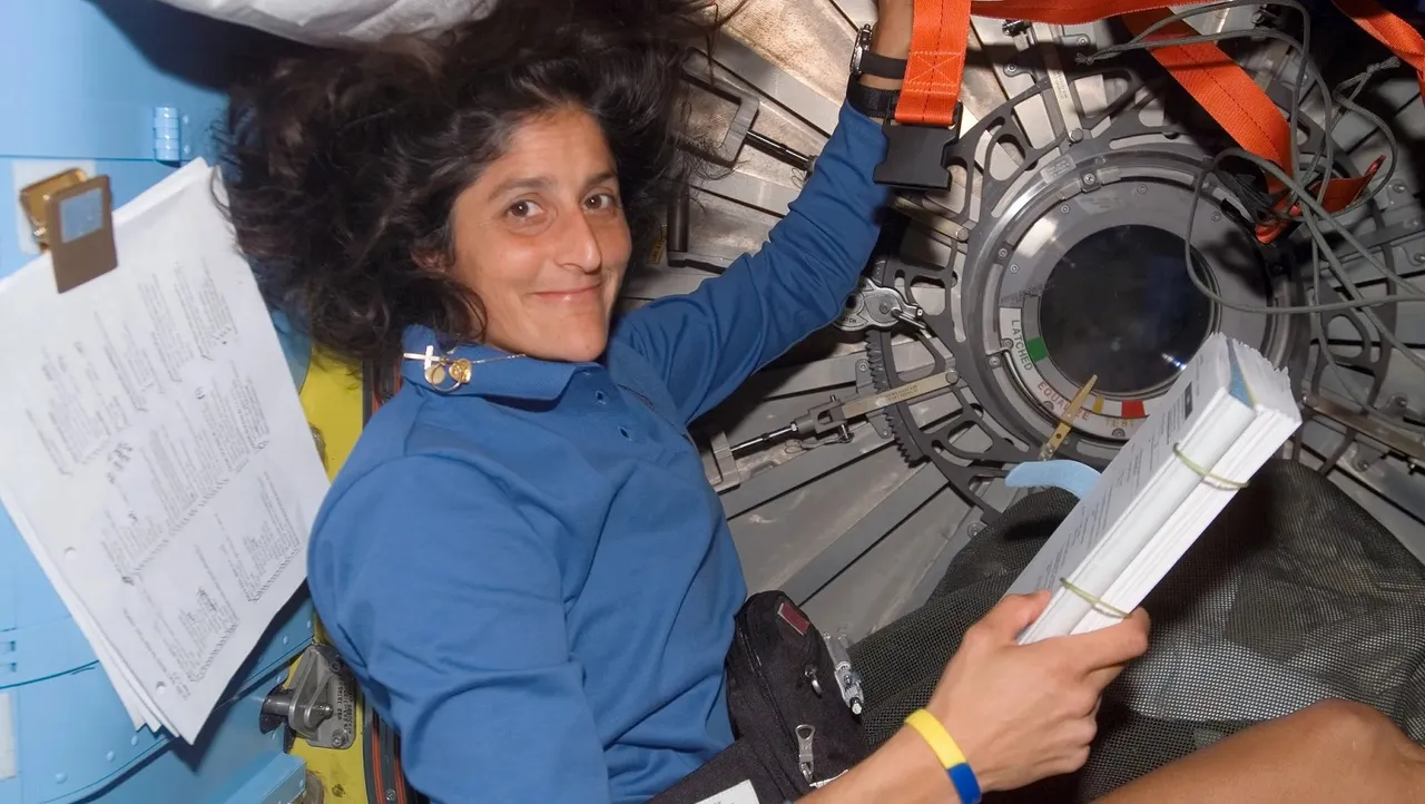 Excited, eagerly awaiting Chandrayaan-3's Moon landing, says Sunita Williams