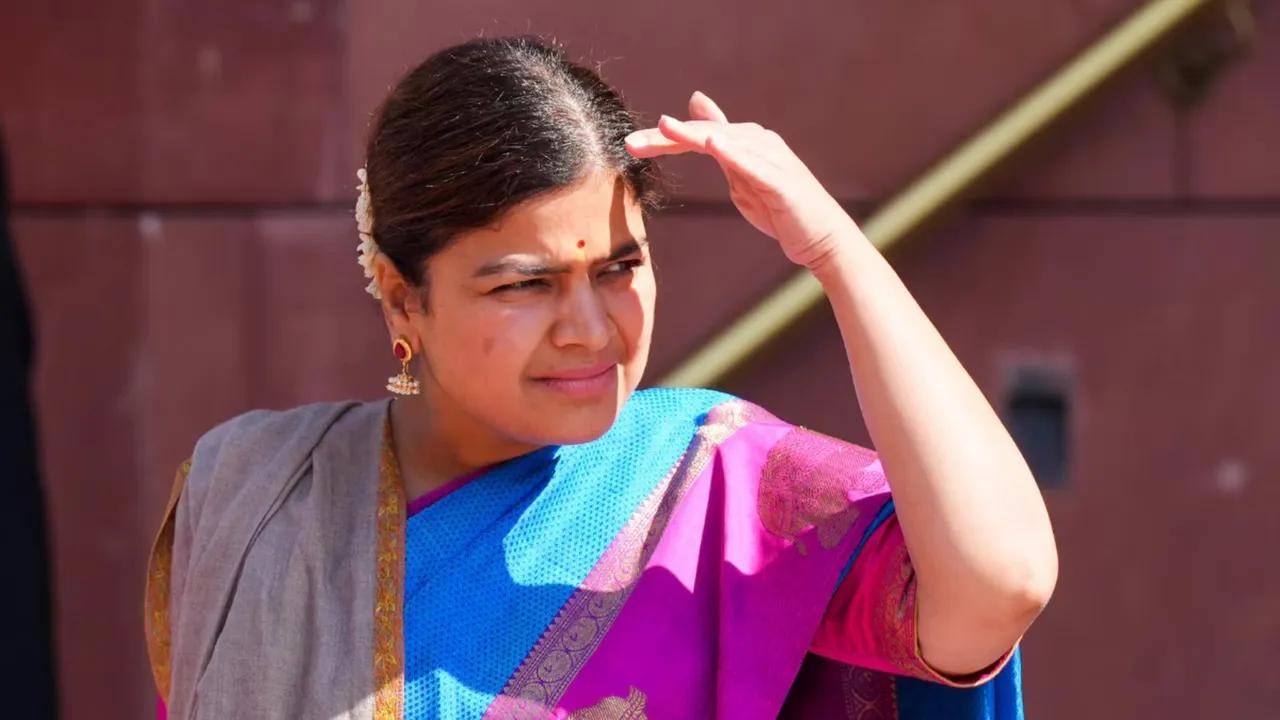 Mumbai North Central voters treated me as family, hope to continue the relationship: Poonam Mahajan