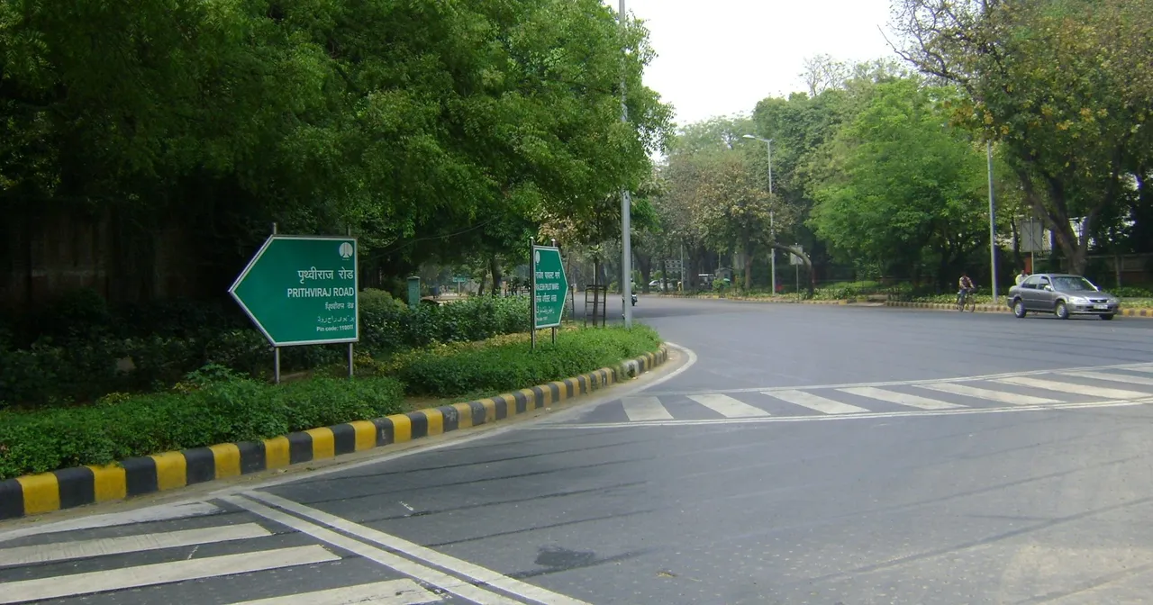 Lanes of Lutyens' Delhi.jpg