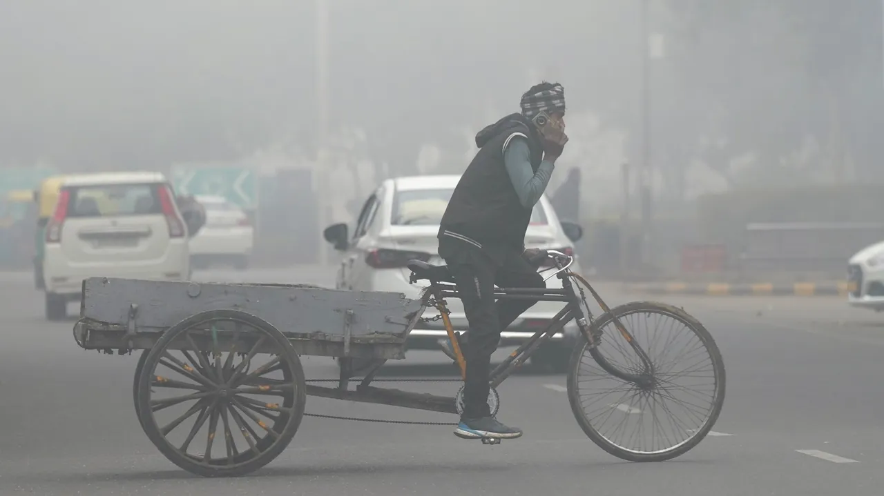 Biting cold sweeps Punjab, Haryana; day temperature plunges to around 9 degrees C at several places