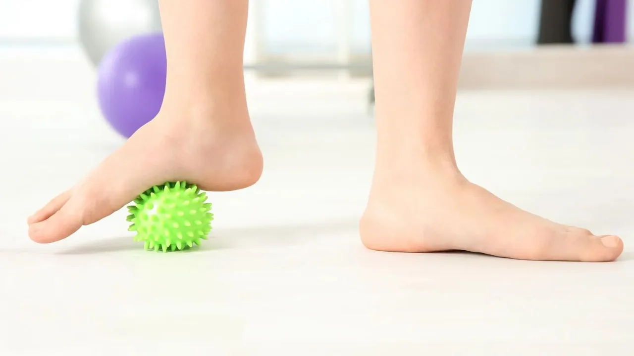 What if flat feet were normal? Debunking a myth about injuries