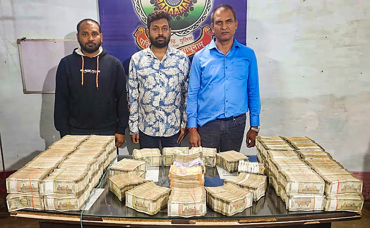 Cash seized by officials of Chhattisgarh Police and Anti-Crime and Cyber Unit (ACCU) during a joint search operation