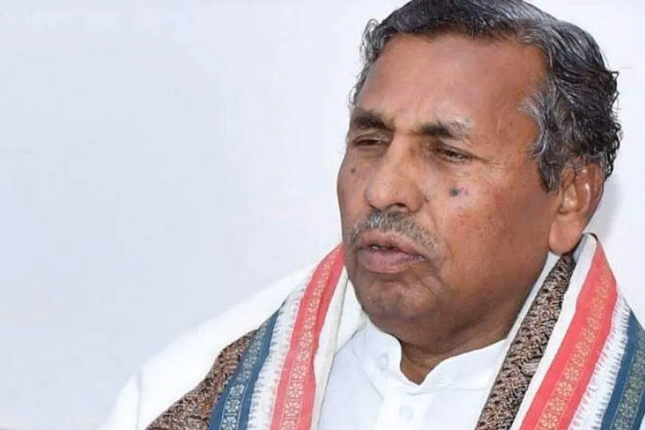 Karnataka cabinet expansion by Saturday afternoon, portfolios also to be allotted: K H Muniyappa