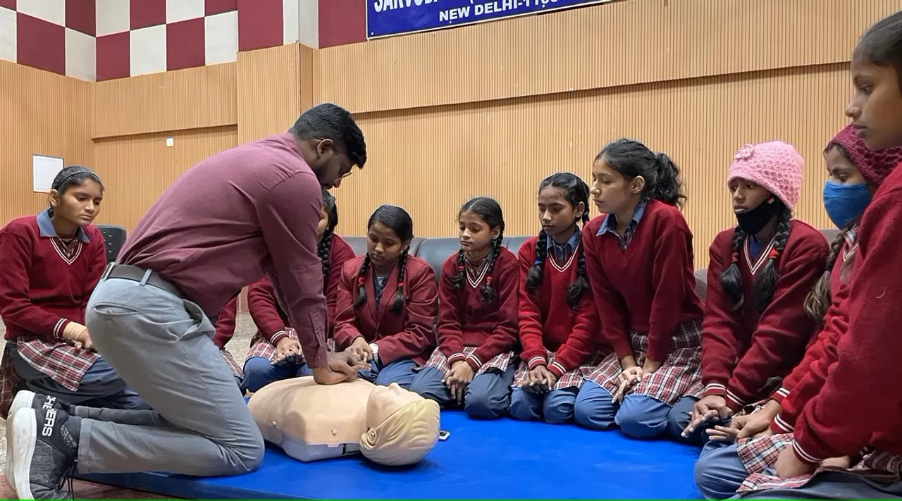 CPR training in school