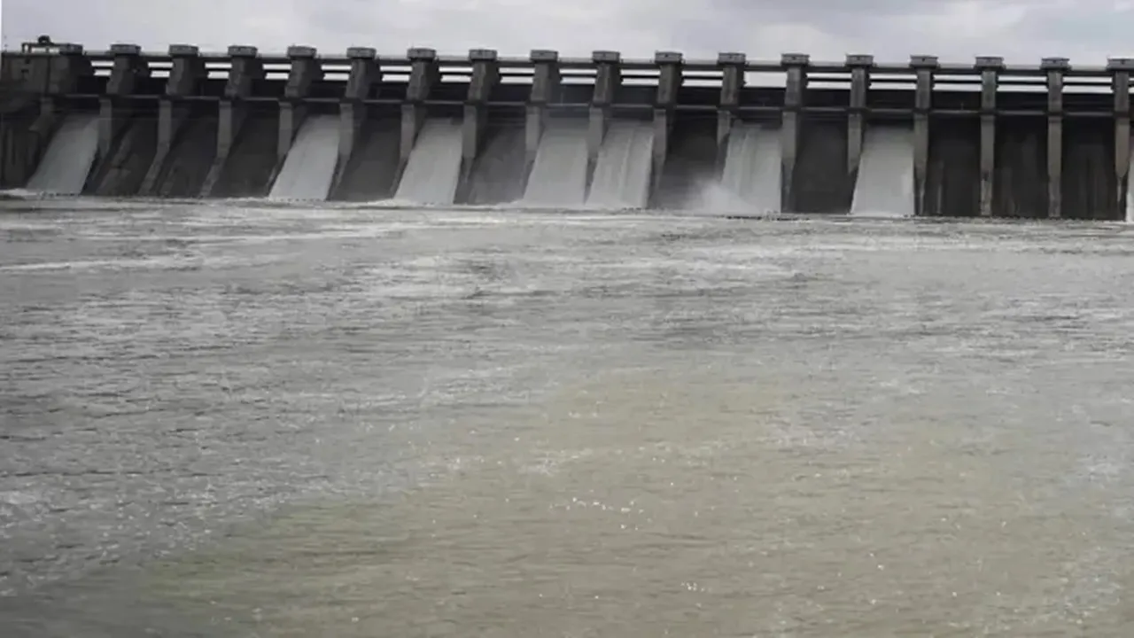 Water released from Jayakwadi dam