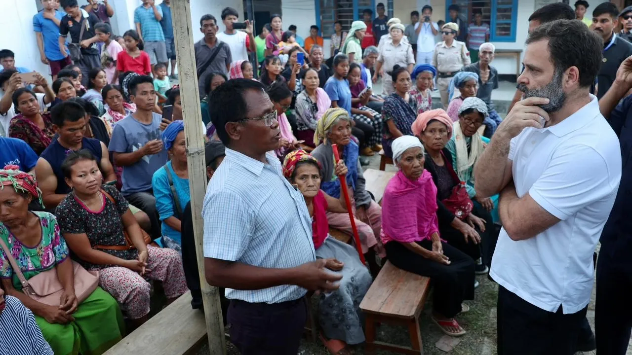 Rahul Gandhi visits relief camps in Manipur Moirang.jpg