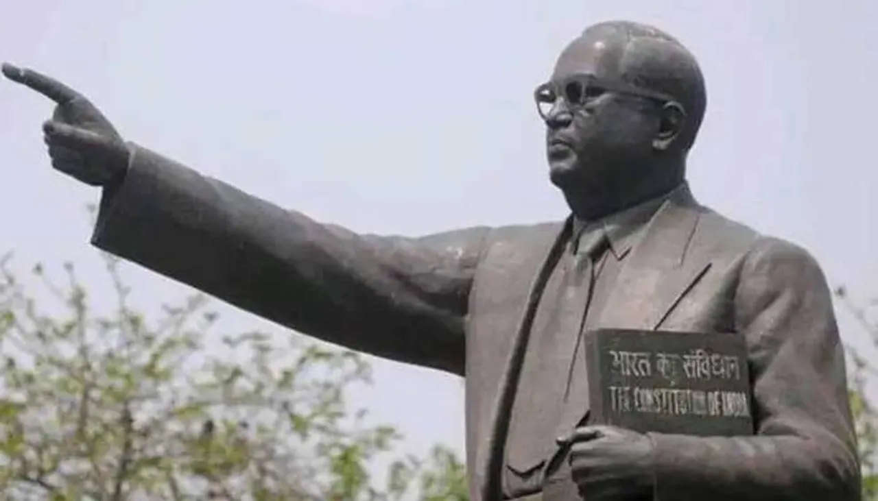 B R Ambedkar statue.jpg