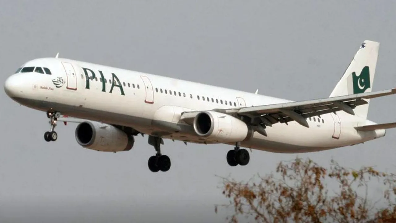 Islamabad-bound PIA flight from Saudi carrying Pak PM Sharif diverted to Lahore, inconveniencing other passengers