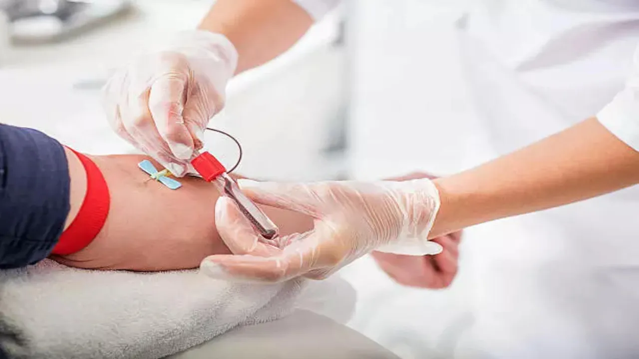 Processing charges to be levied for procuring blood at hospitals, blood banks